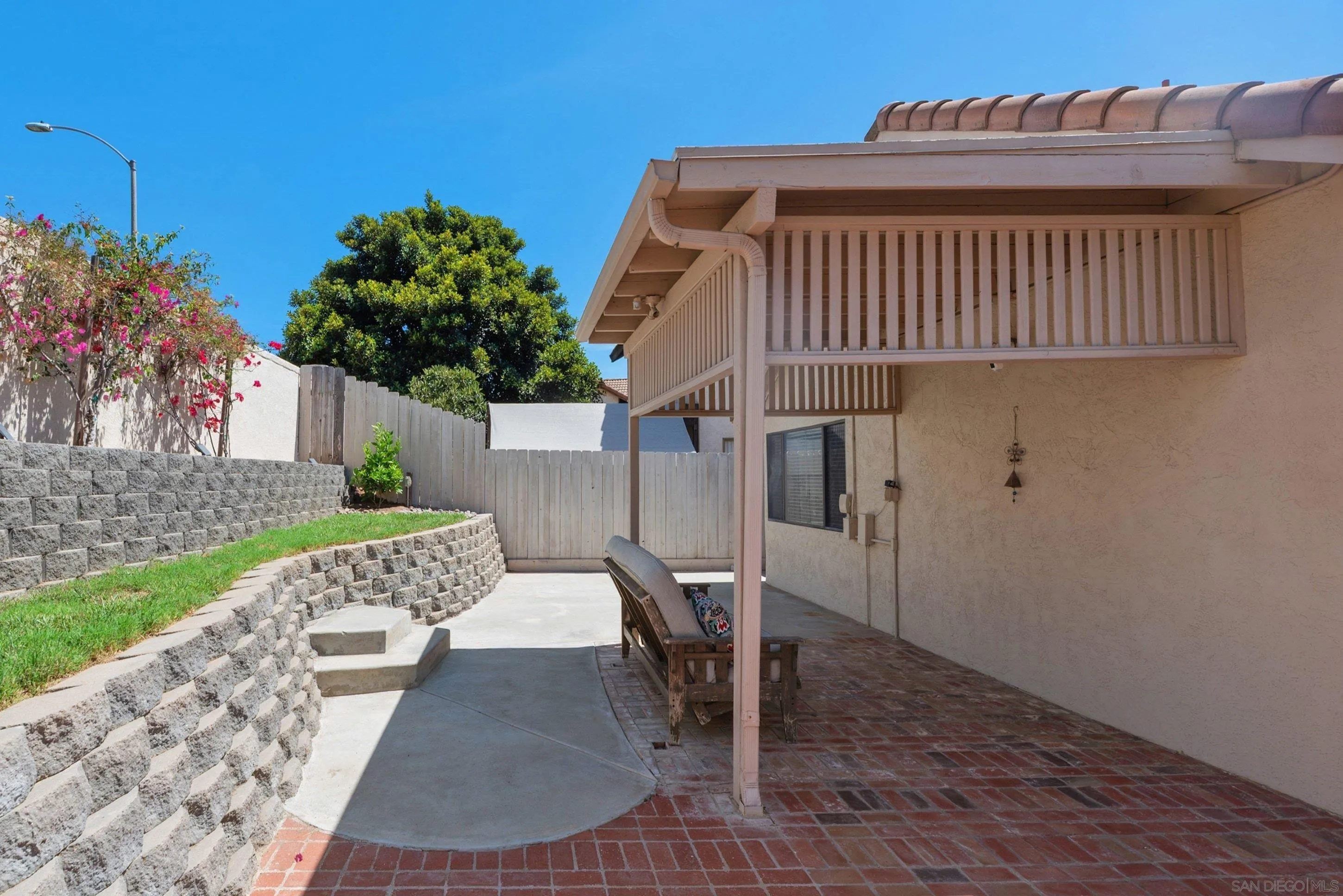 https://cdn.realtyfeed.com/cdn/127/260017968/2ee23895683dc4906d8e5242fa5c4def.webp