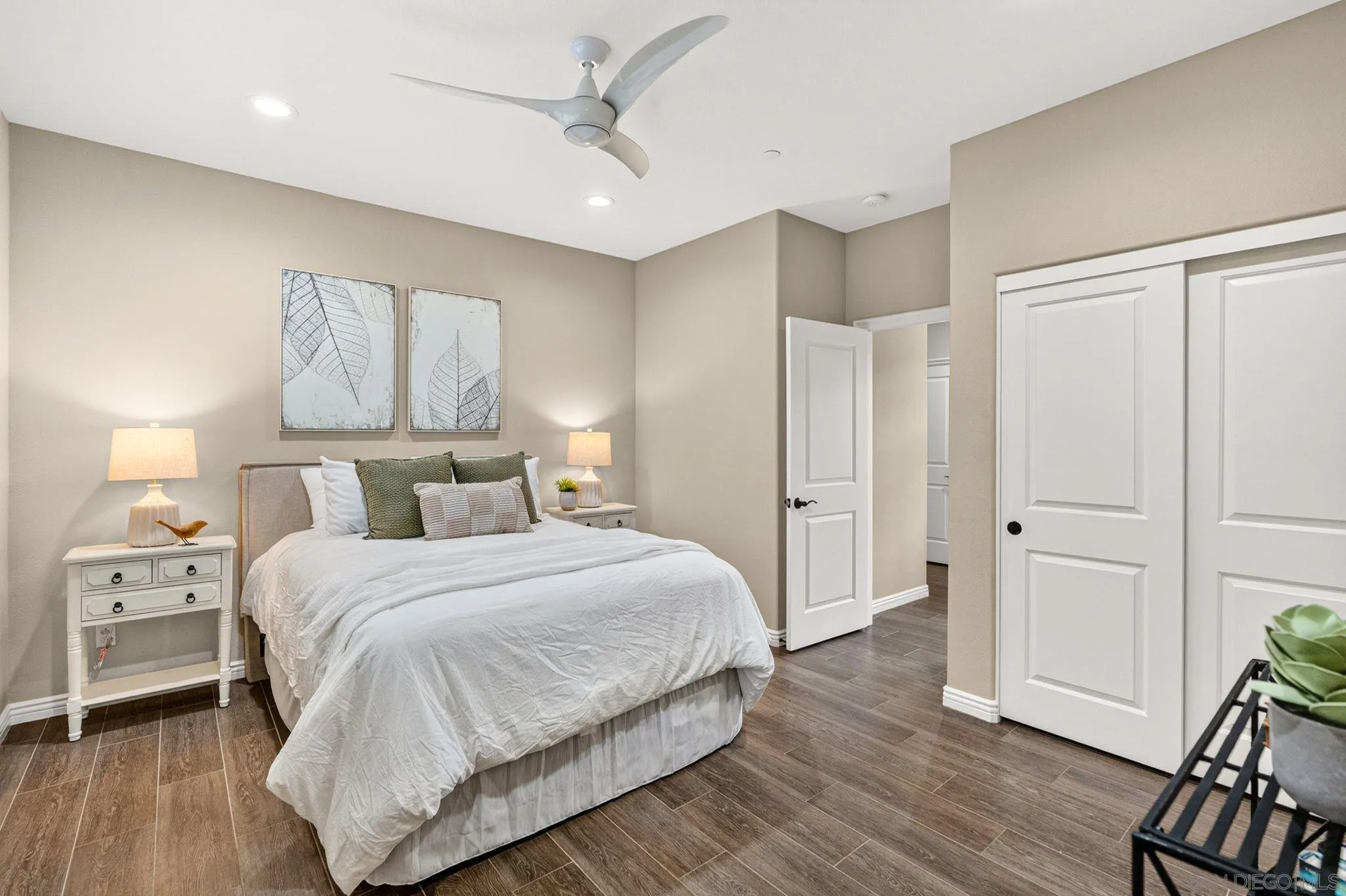 https://cdn.realtyfeed.com/cdn/127/260017970/f3aeb1e135024692408fa980425b29fc.webp