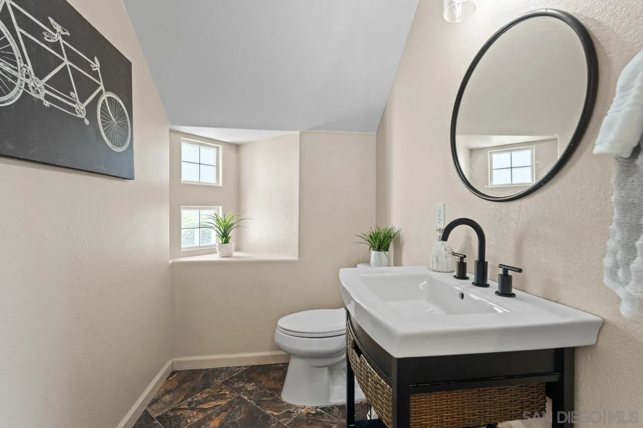 Photo #14: 260017971 Listing: Photo #14