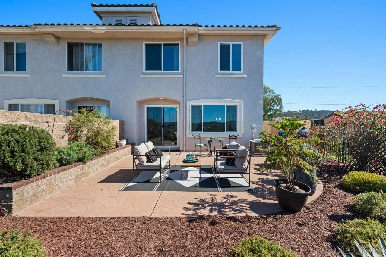 Photo #17: 260017971 Listing: Photo #17