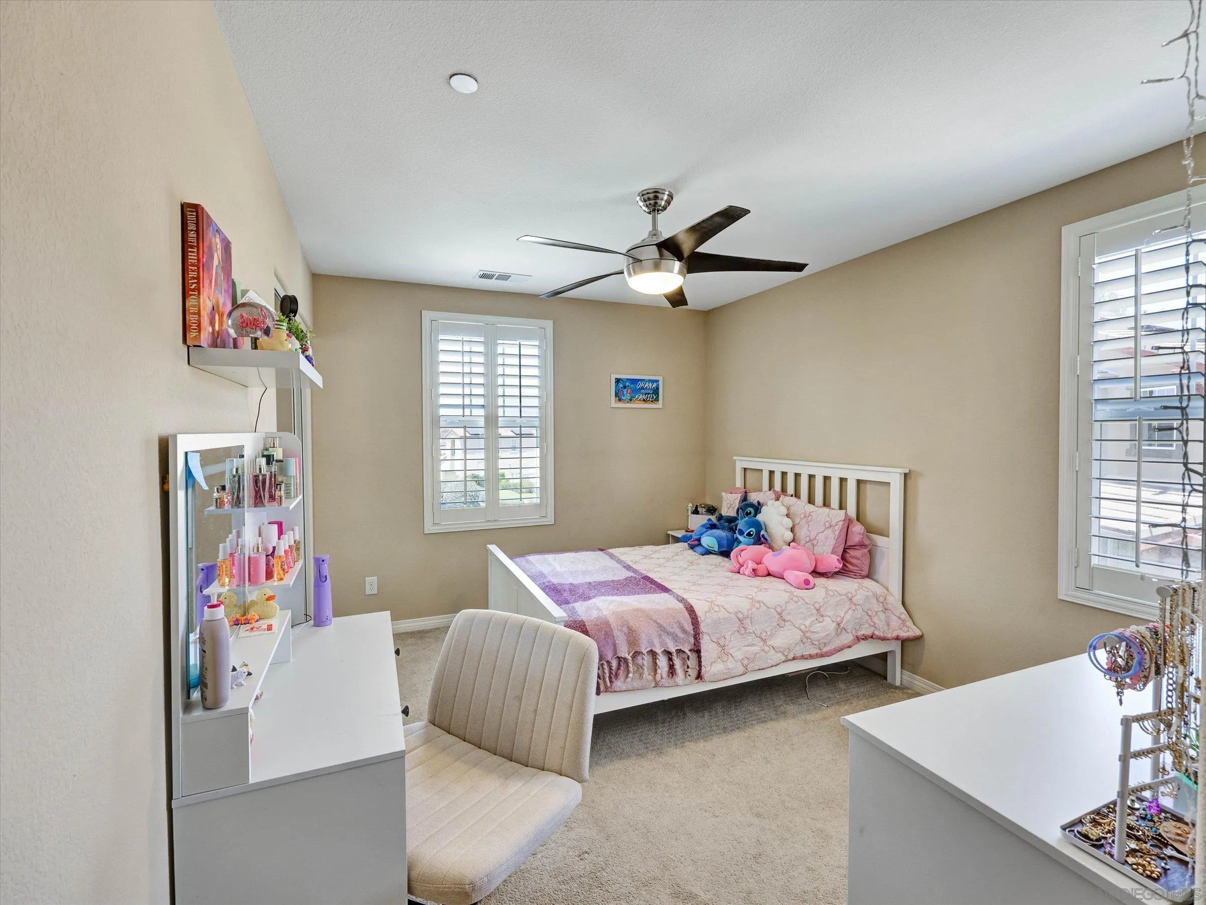 https://cdn.realtyfeed.com/cdn/127/260017974/b27c4f55fd6ad3180c5b0773052eb340.webp