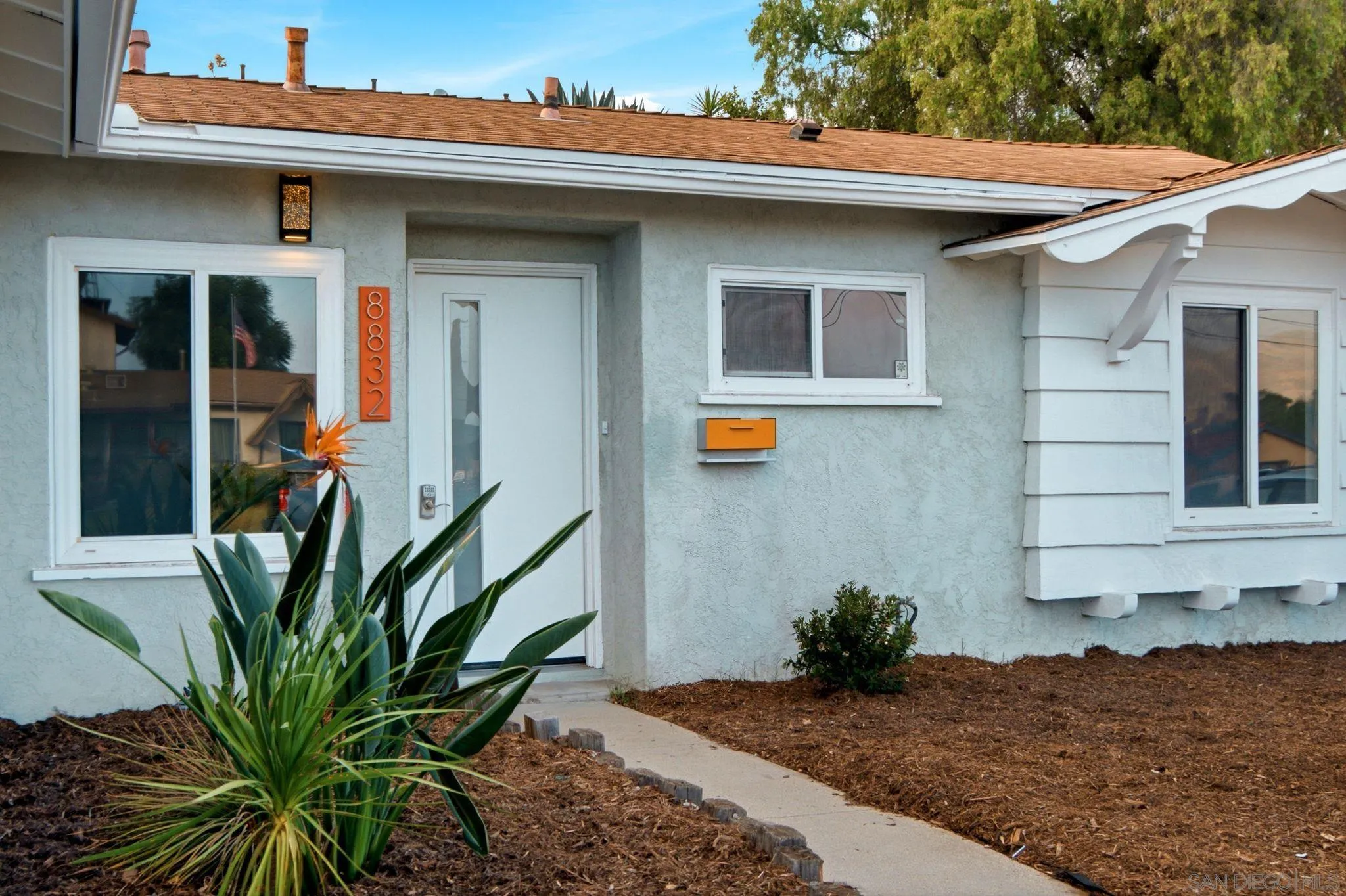 https://cdn.realtyfeed.com/cdn/127/260017975/2faab2d630010d28721d0ef3d16a3c60.webp