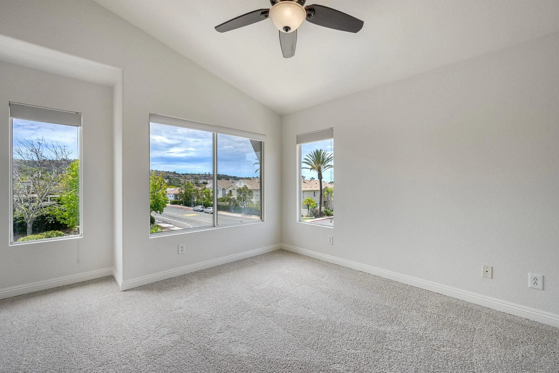 Photo #20: 260017976 Listing: Photo #20