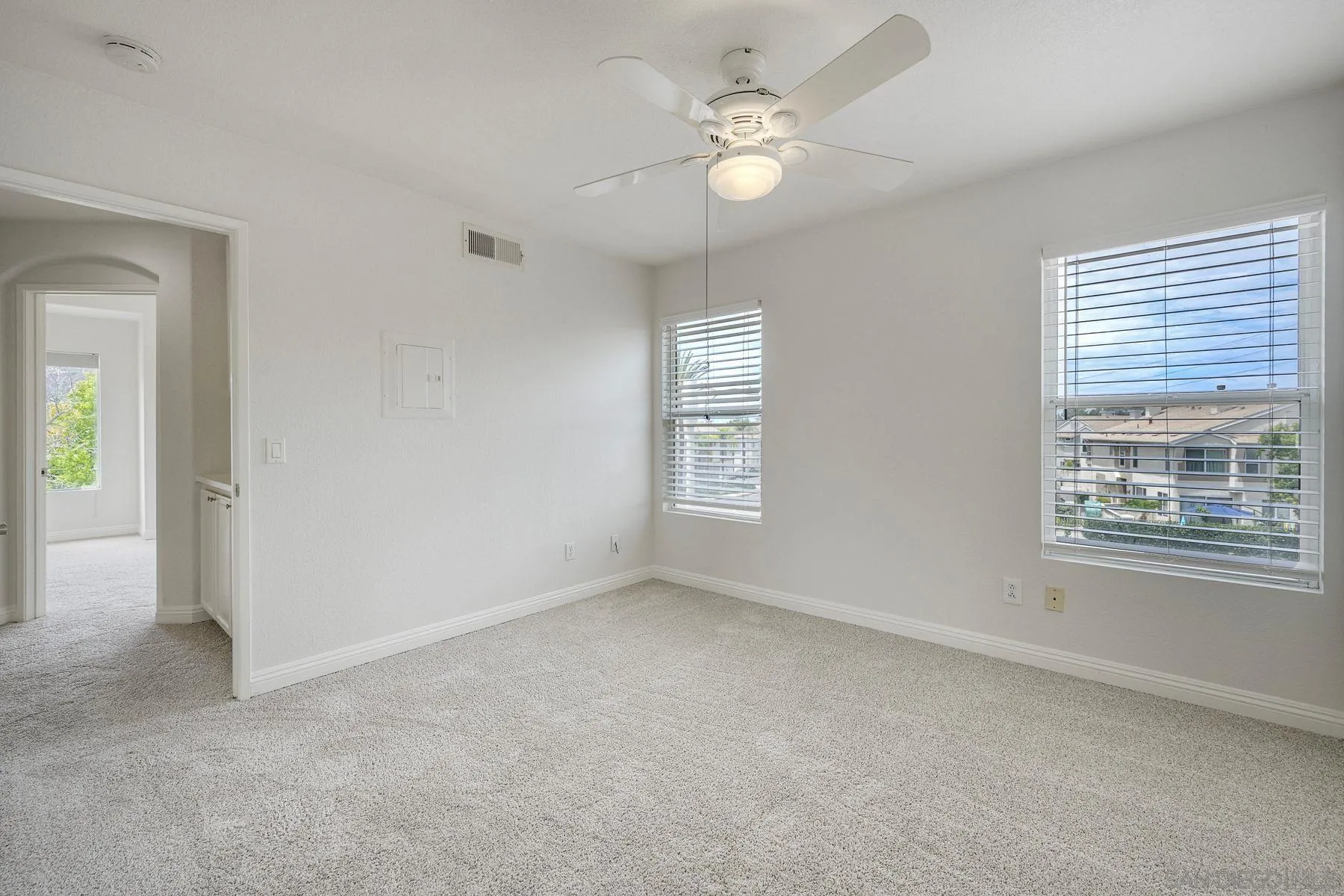 Photo #19: 260017976 Listing: Photo #19