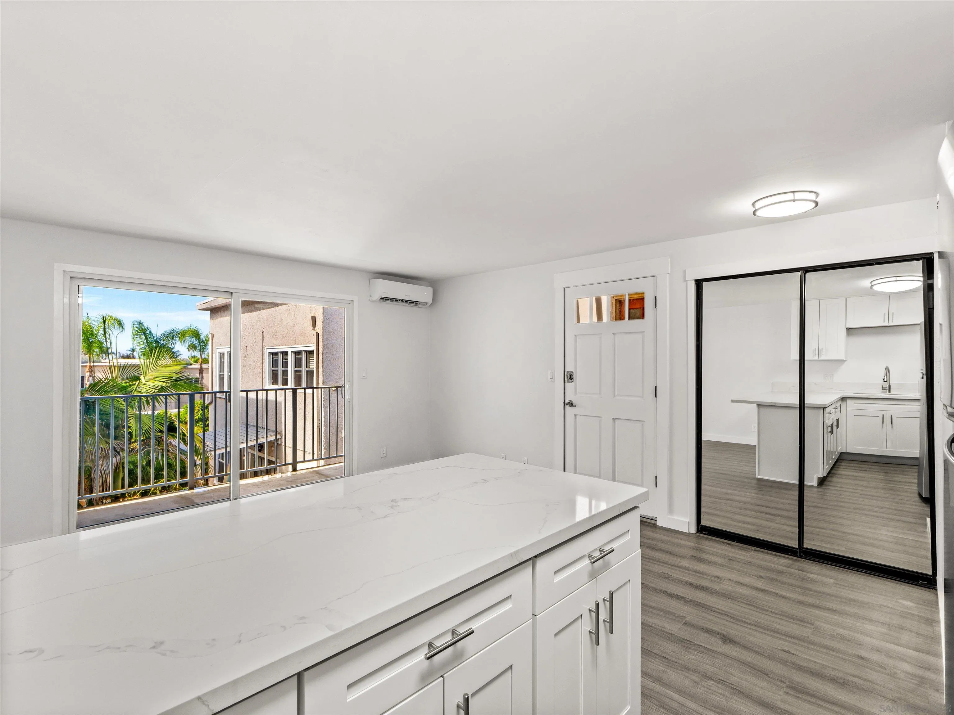 https://cdn.realtyfeed.com/cdn/127/260017987/b600e34ee82facb63ec8b103c2e17694.webp