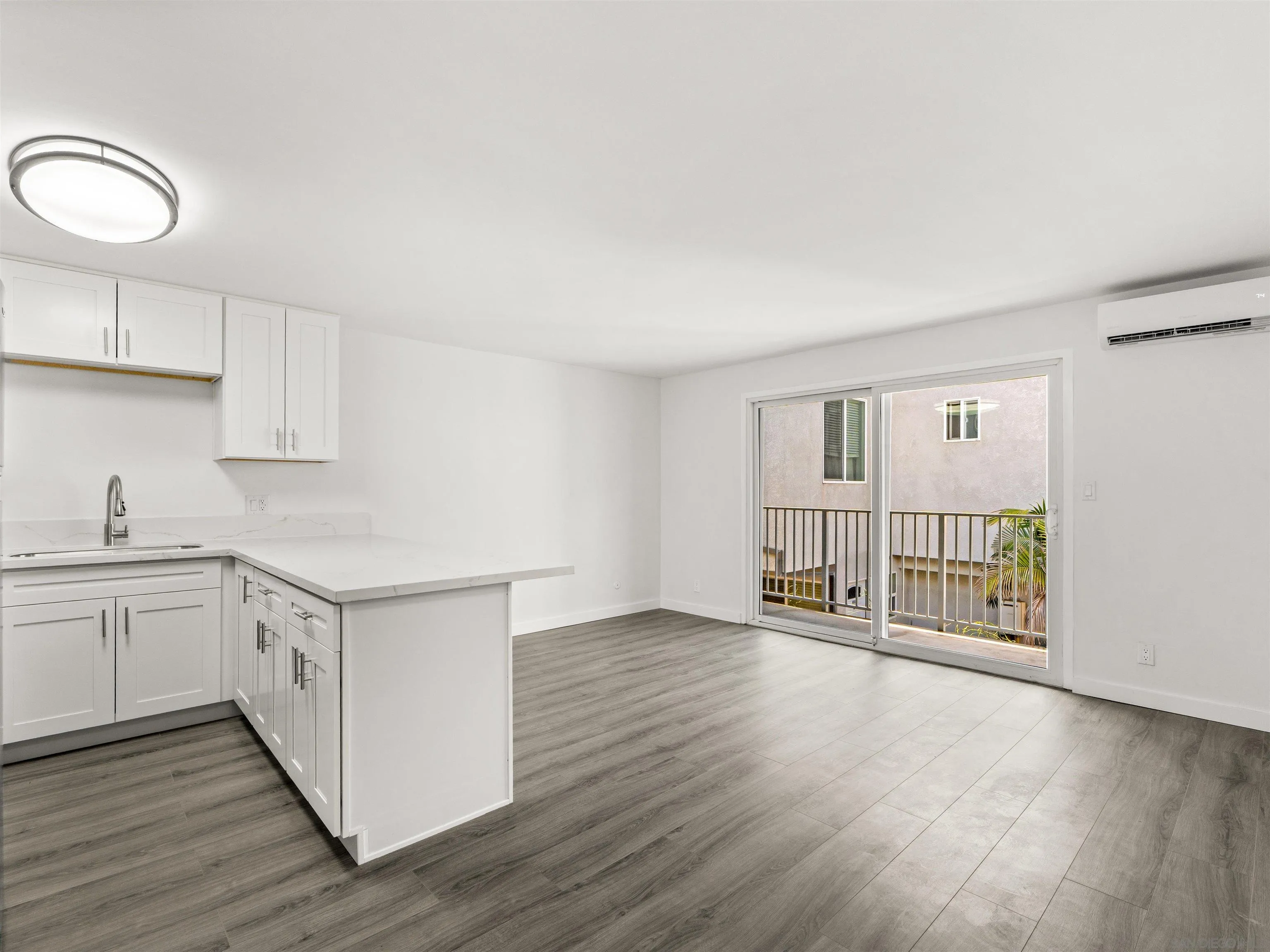 https://cdn.realtyfeed.com/cdn/127/260017987/c9c506c8eda1a7e5821bf5593133bbd9.webp
