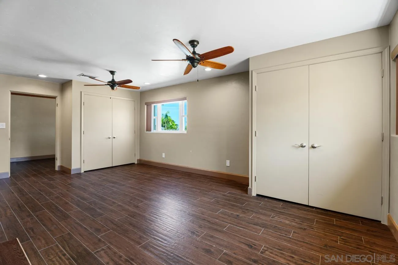 https://cdn.realtyfeed.com/cdn/127/260018005/22ba0fbe45c42f3766bc569d8f54fb41.webp