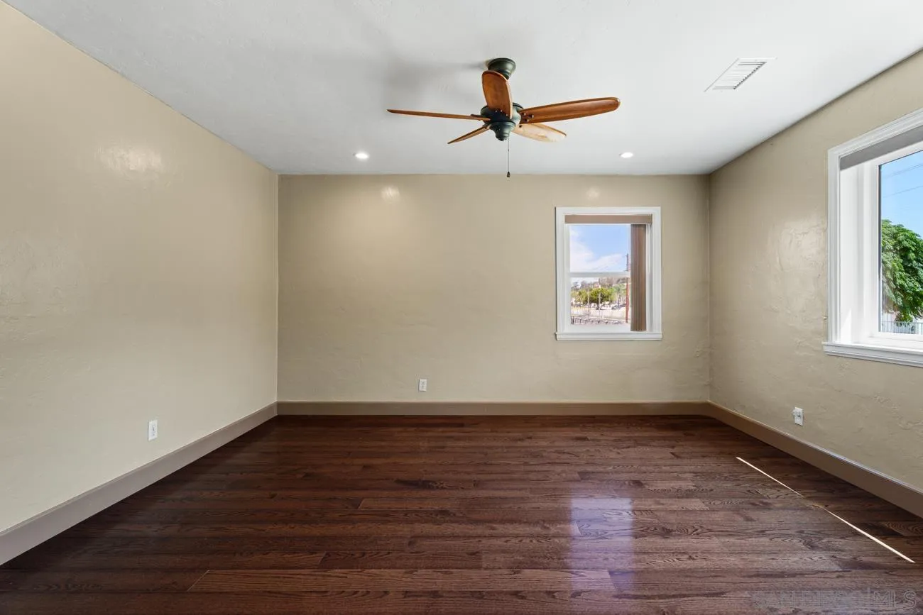 https://cdn.realtyfeed.com/cdn/127/260018005/2f511449d1b21d68ea24da7d675ace56.webp