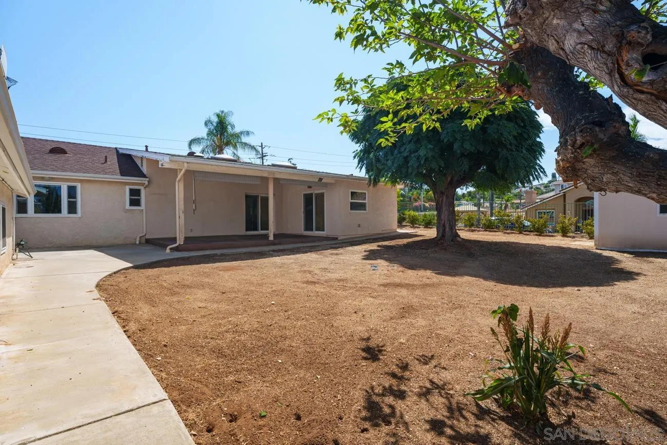https://cdn.realtyfeed.com/cdn/127/260018005/5a0c0ca8248db1dda28c965069c427fd.webp