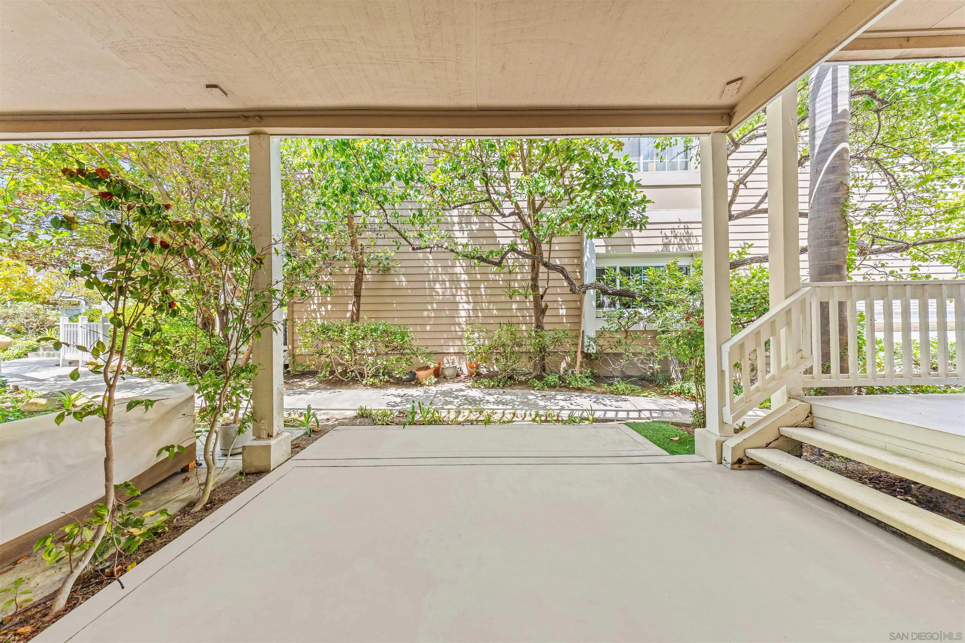 https://cdn.realtyfeed.com/cdn/127/260018009/f4db094b6eb8c525b5c1e01cfb00de8c.webp