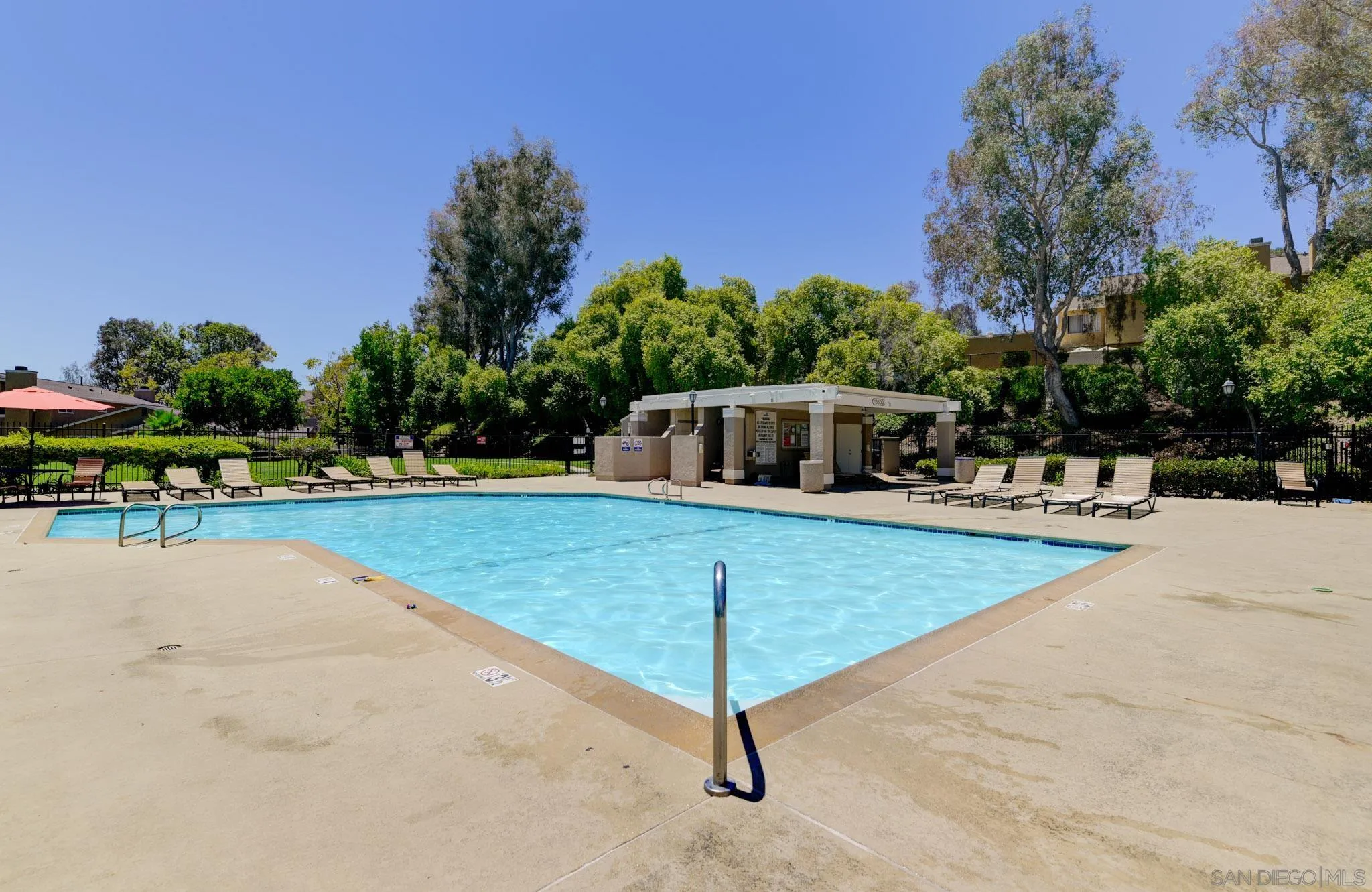 Photo #28: 260018010 Listing: Photo #28