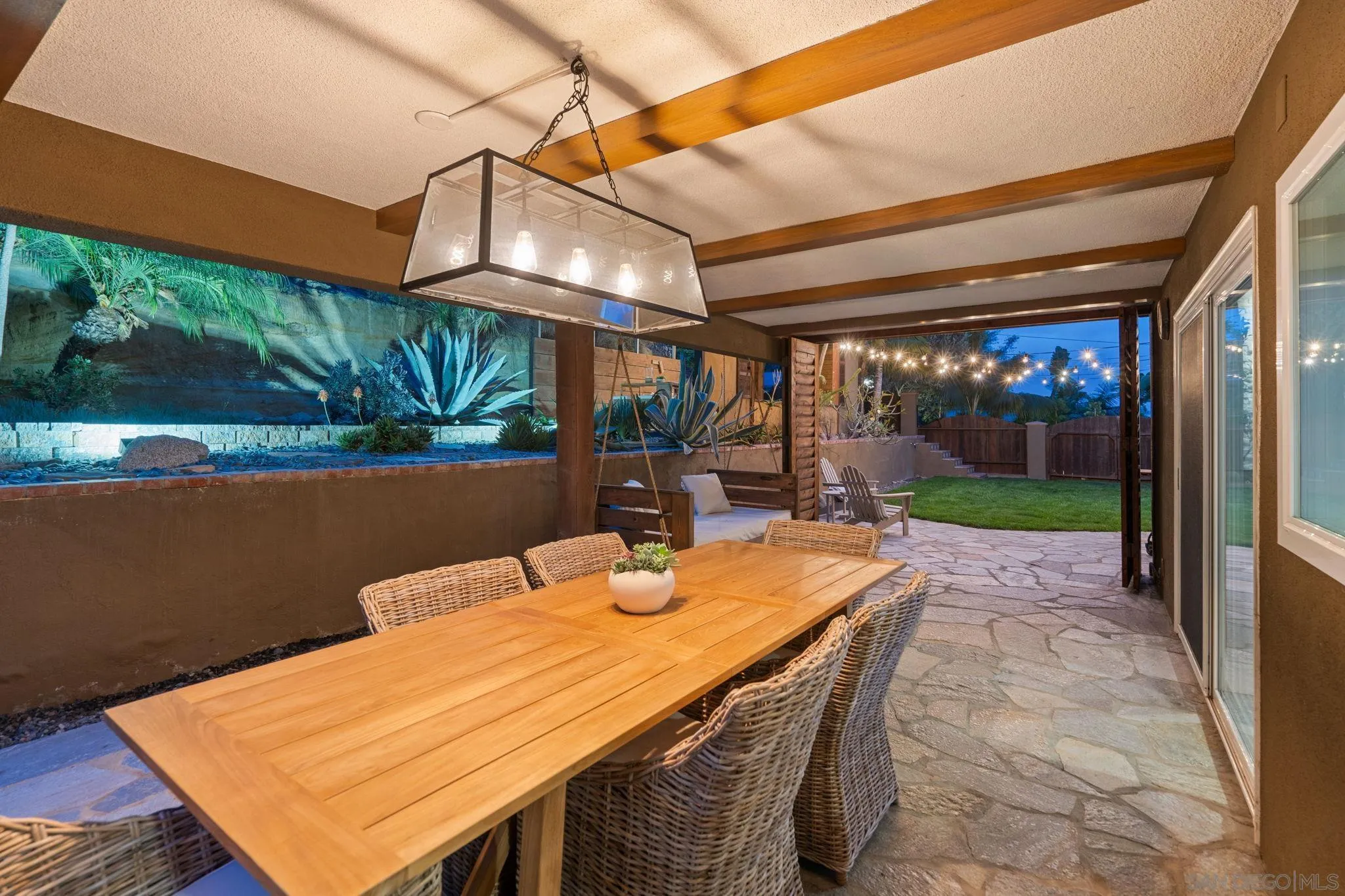 https://cdn.realtyfeed.com/cdn/127/260018012/6c858dc383de98d605896c6c1f77a453.webp