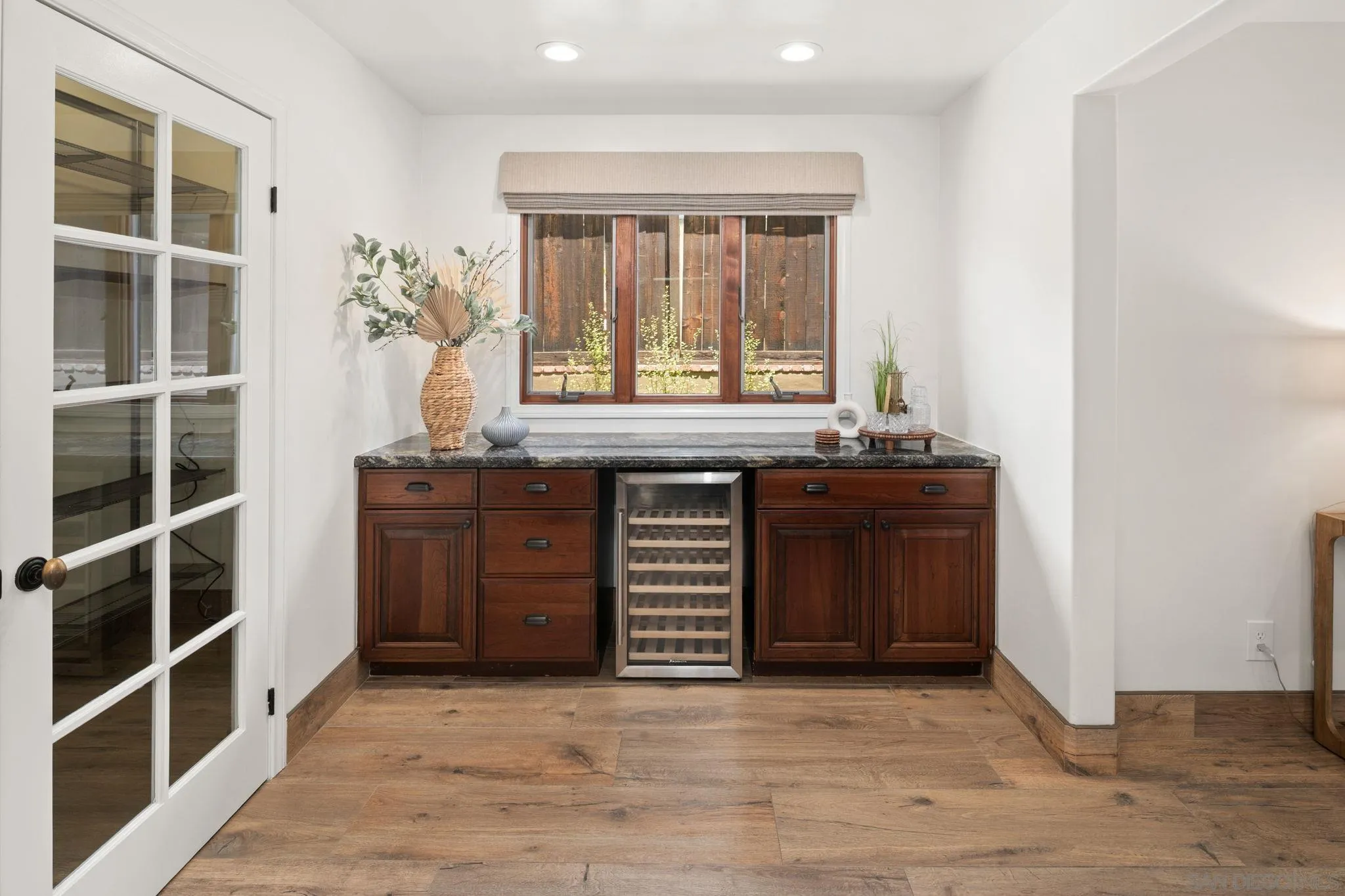 https://cdn.realtyfeed.com/cdn/127/260018012/76daa52295c4d0e78507a2d51c2b6db1.webp