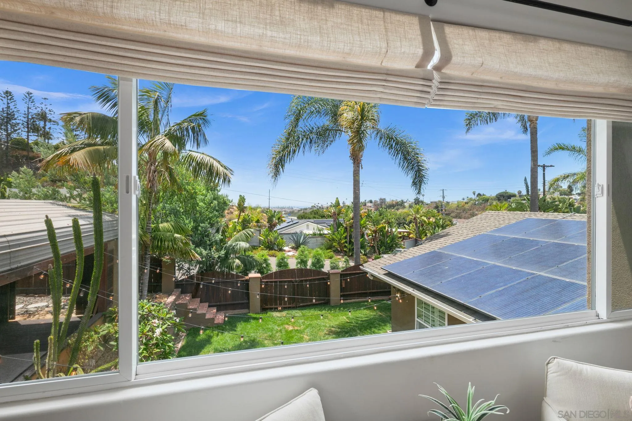 https://cdn.realtyfeed.com/cdn/127/260018012/ab1fbc411455ed96861456f38a226ff1.webp