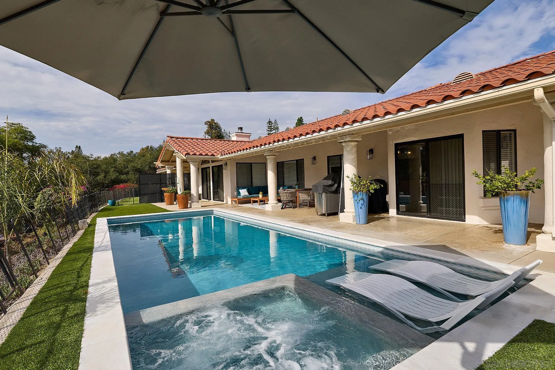 https://cdn.realtyfeed.com/cdn/127/260018018/38cf0ea165fa68a09a3f174df3080116.webp