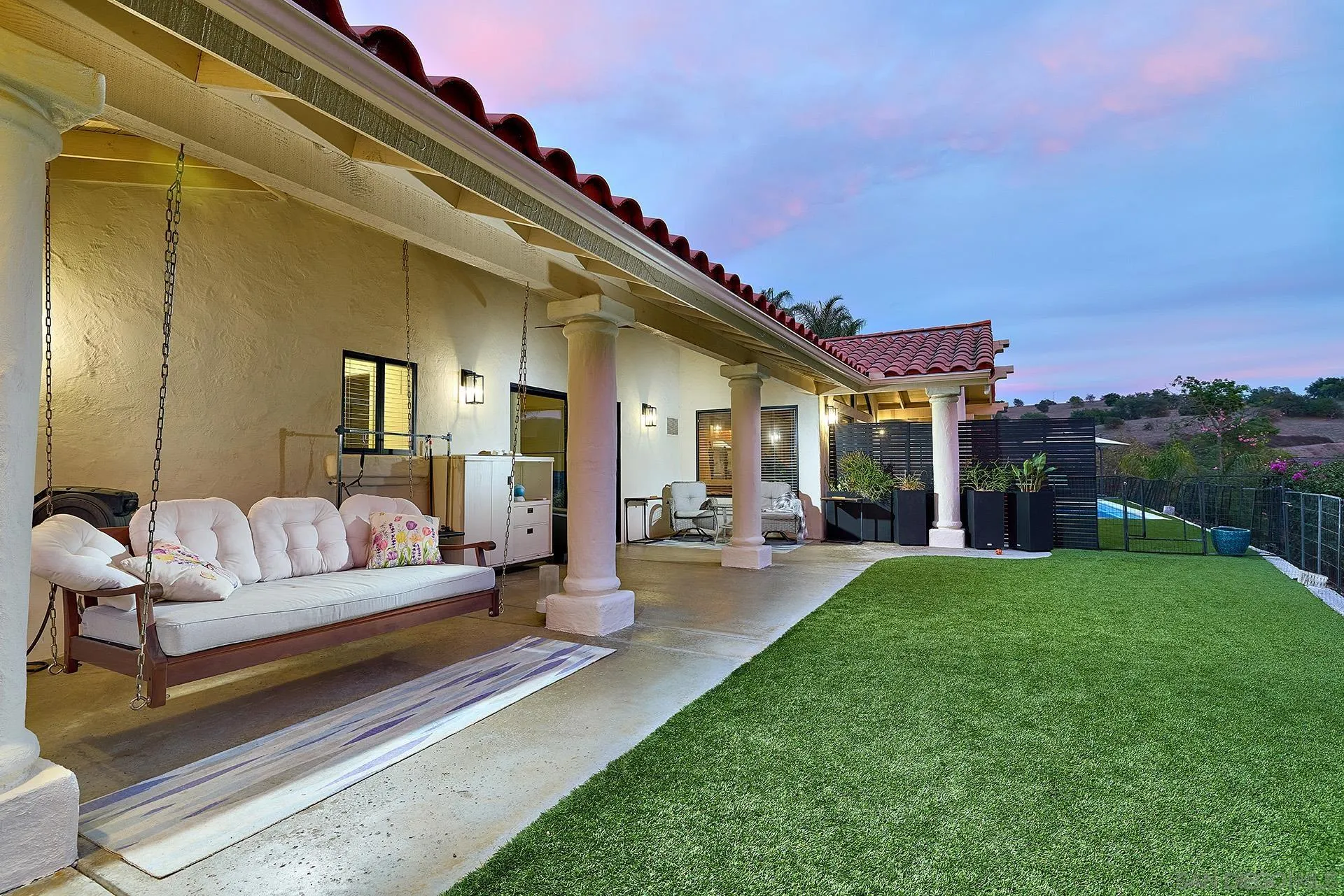 https://cdn.realtyfeed.com/cdn/127/260018018/9d19544378d6ed1da3f46f3d3942f0c6.webp