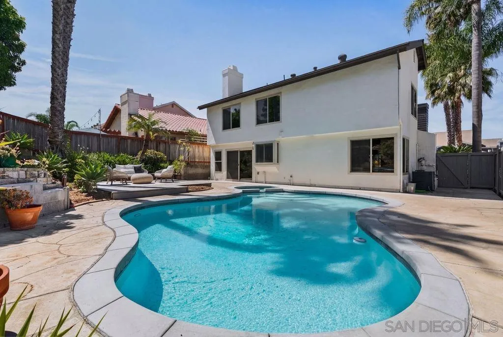 https://cdn.realtyfeed.com/cdn/127/260018021/00a73e41160ae50884b32dc888a37695.webp