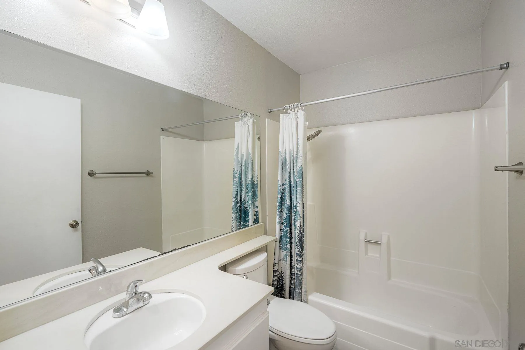 https://cdn.realtyfeed.com/cdn/127/260018026/ae0abaa6a22acebe8095df9eb9b3ccd8.webp