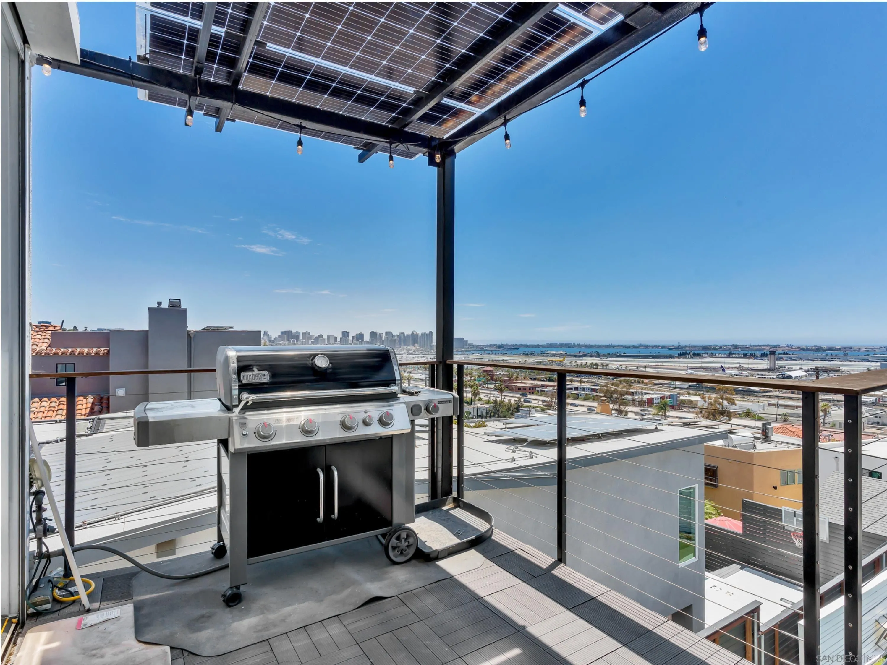 https://cdn.realtyfeed.com/cdn/127/260018030/339b94e409956e6bba75928374ac97c5.webp