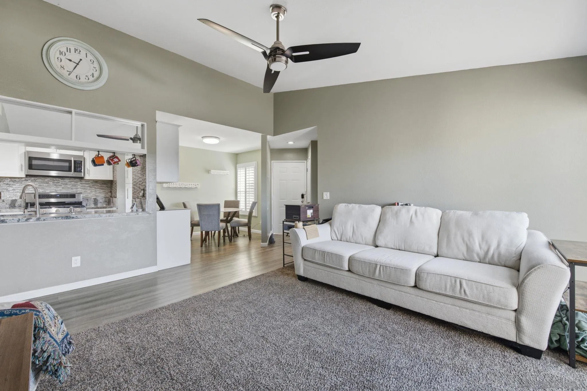 Photo #8: 260018031 Listing: Photo #8