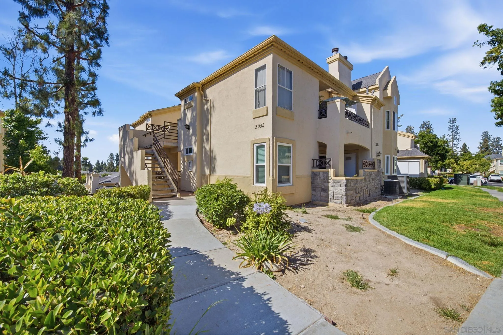 Photo #4: 260018031 Listing: Photo #4