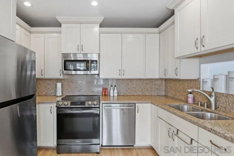 https://cdn.realtyfeed.com/cdn/127/260018037/392bb6b262c95a8ac92ddc0cd1e7e1cc.webp