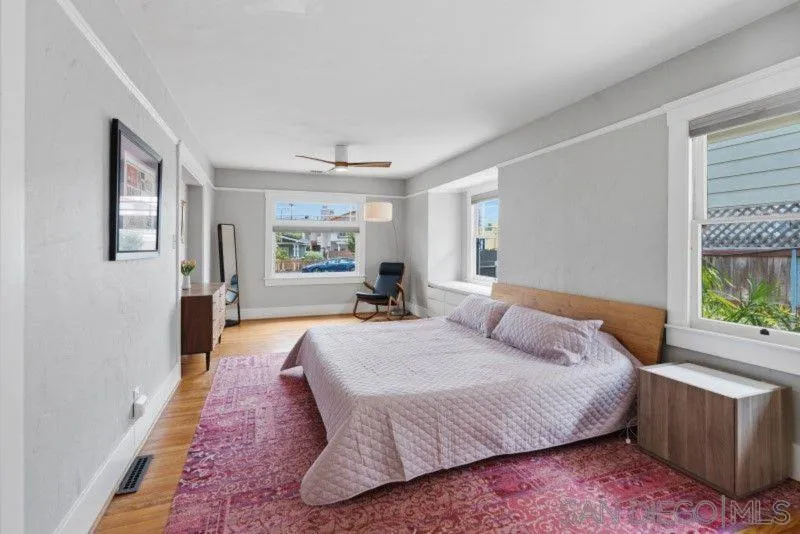 https://cdn.realtyfeed.com/cdn/127/260018037/4199bdac5229532d85ed53fdec459aa7.webp