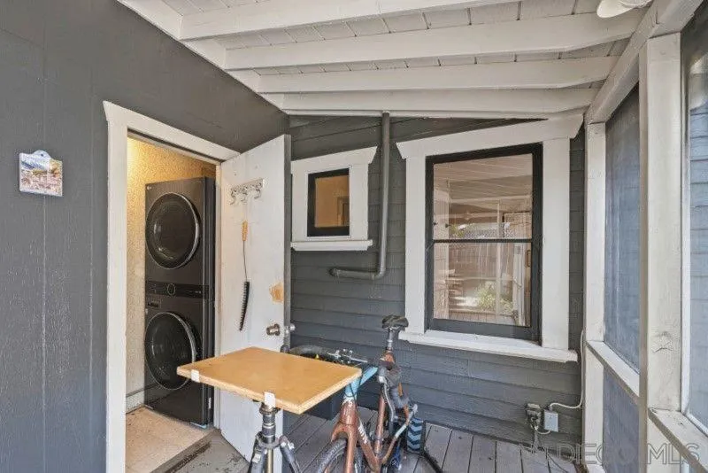 https://cdn.realtyfeed.com/cdn/127/260018037/bf7582640a07ba5e4857bbaaaa219e0f.webp
