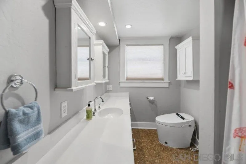 https://cdn.realtyfeed.com/cdn/127/260018037/e6f50889b83596d997b5b3af068174de.webp