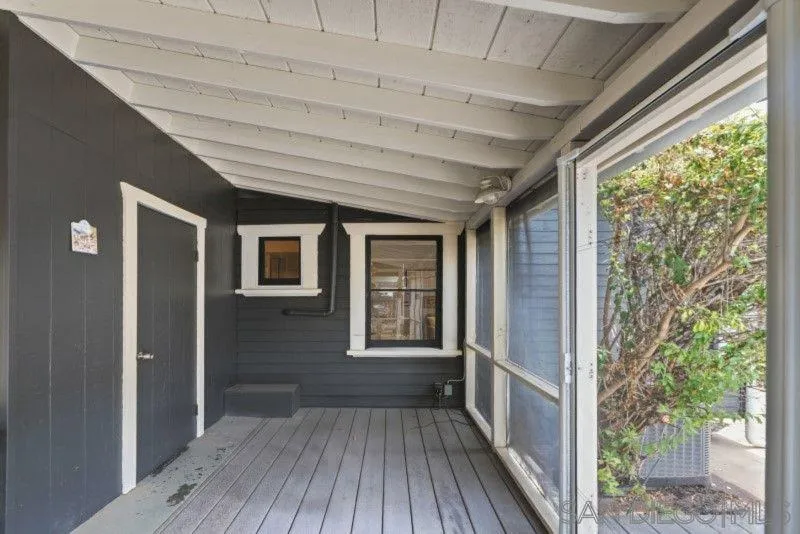 https://cdn.realtyfeed.com/cdn/127/260018037/e98919495b05bdaeb962dd2c1b54b5a0.webp
