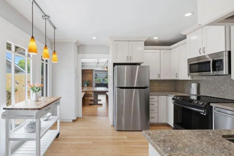https://cdn.realtyfeed.com/cdn/127/260018037/eb67a96f92c6dd230e0d1daa309761c9.webp