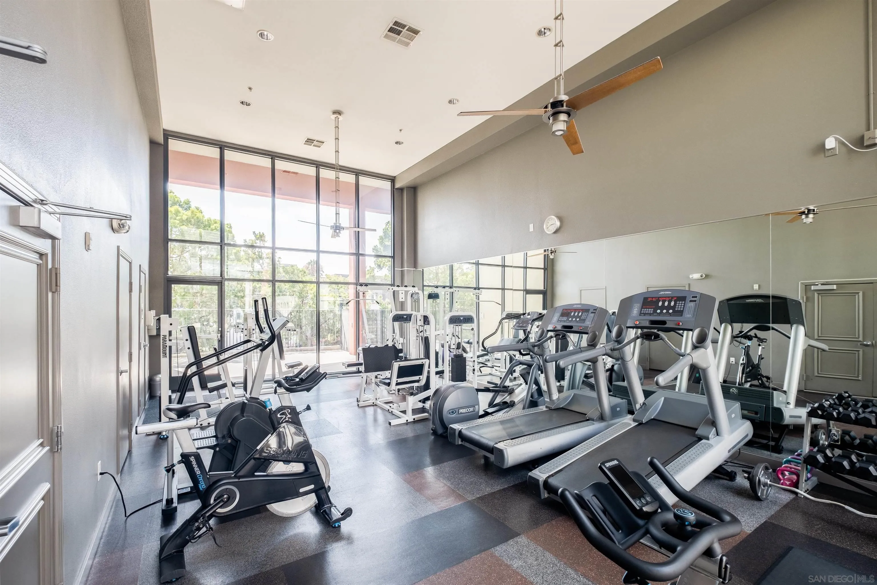 https://cdn.realtyfeed.com/cdn/127/260018038/a61782e1a28612f0e6e0d46ada04650d.webp
