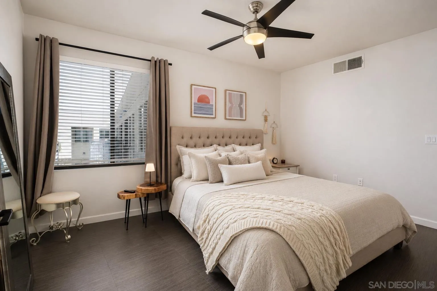 https://cdn.realtyfeed.com/cdn/127/260018038/e5288f1535c6ad2f0e12453a8f87c2c8.webp