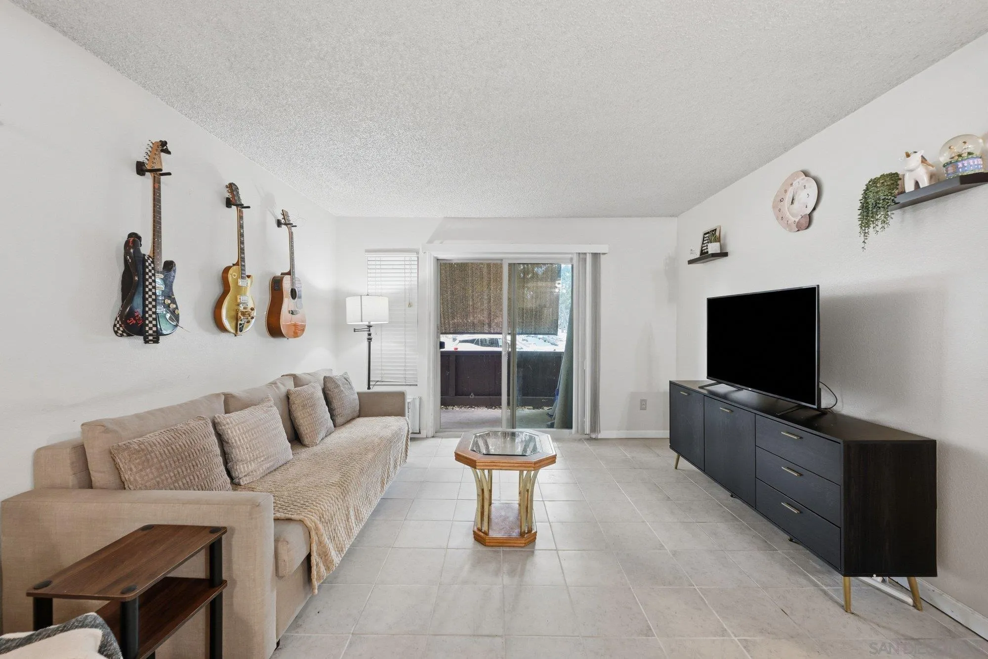 Photo #5: 260018047 Listing: Photo #5