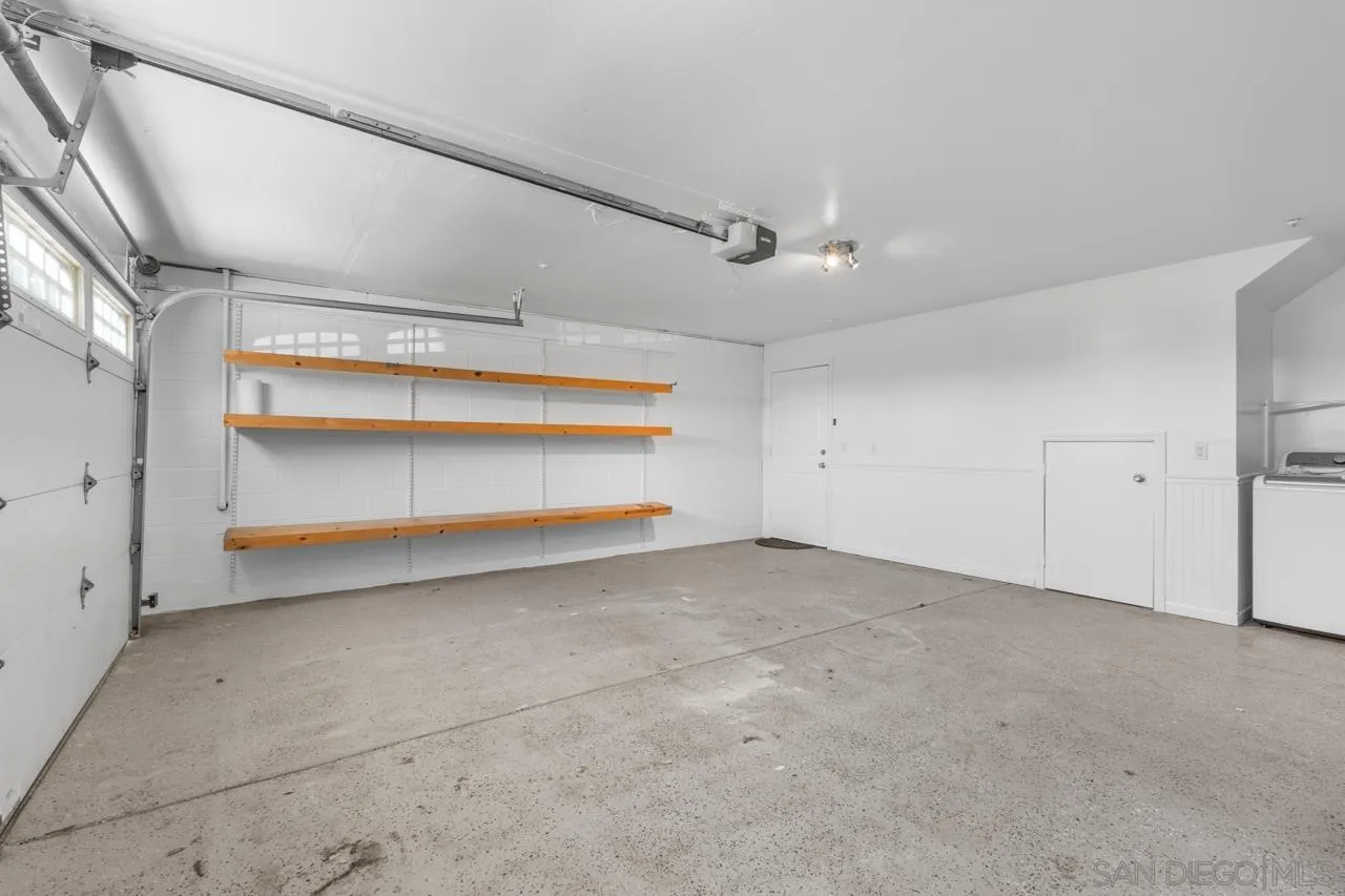 https://cdn.realtyfeed.com/cdn/127/260018051/3077e0a9bd0c345e950b7c6337205096.webp