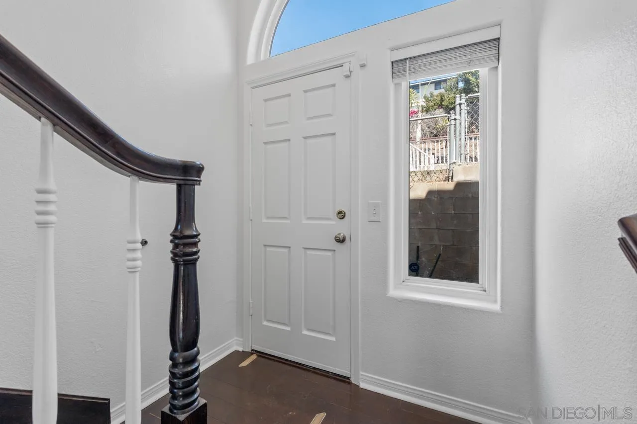 https://cdn.realtyfeed.com/cdn/127/260018051/71ae58a7a772ac52d79fff370089febf.webp