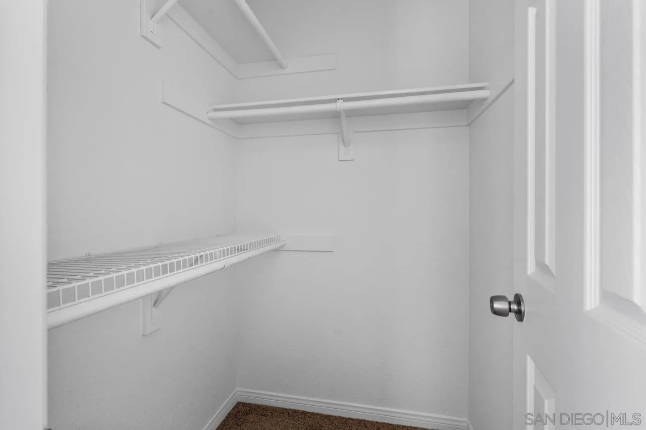 https://cdn.realtyfeed.com/cdn/127/260018051/9326826063ec0dc83be6721468e098ff.webp