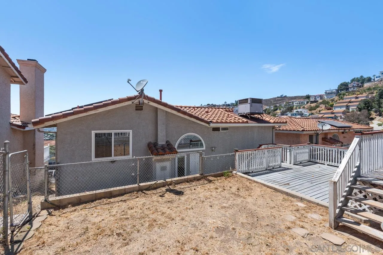 https://cdn.realtyfeed.com/cdn/127/260018051/bce80ef4d1be5184b986b32c8cb81863.webp