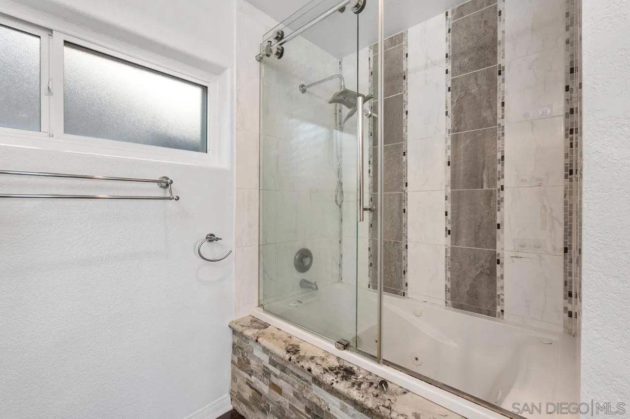 https://cdn.realtyfeed.com/cdn/127/260018051/c101884a1262d05906e8d64d109725ca.webp
