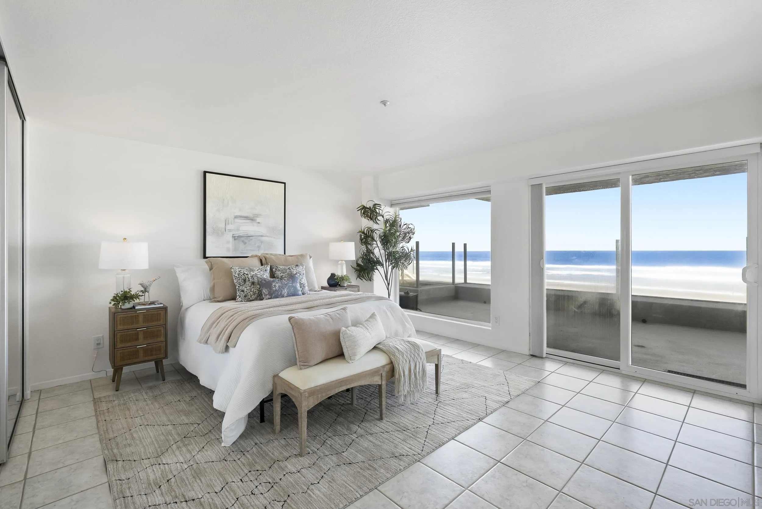 https://cdn.realtyfeed.com/cdn/127/260018054/022c94a6cc5666ad59157c902c18c0c6.webp
