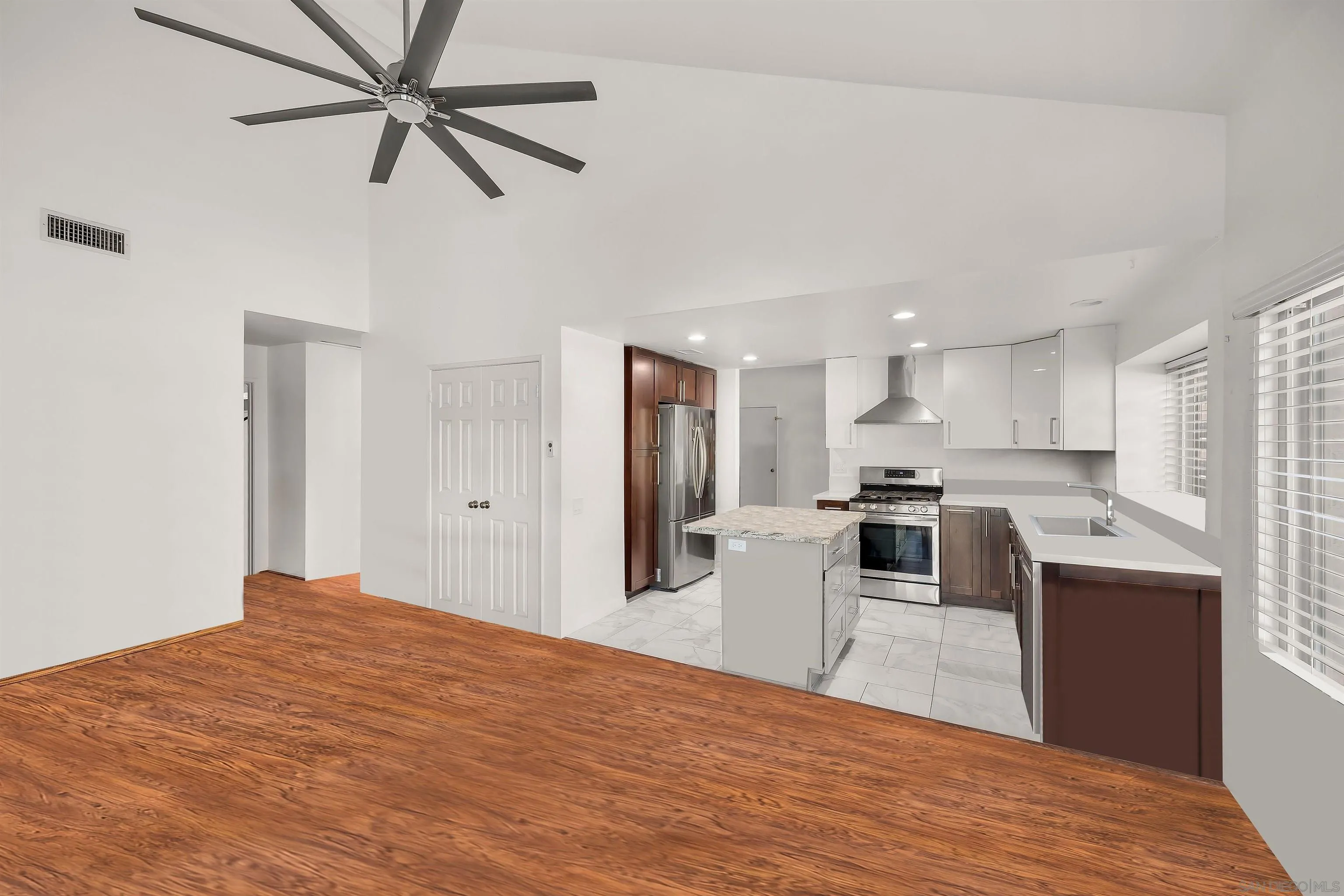 https://cdn.realtyfeed.com/cdn/127/260018060/1875afec3087433fca2478e5dbb96341.webp
