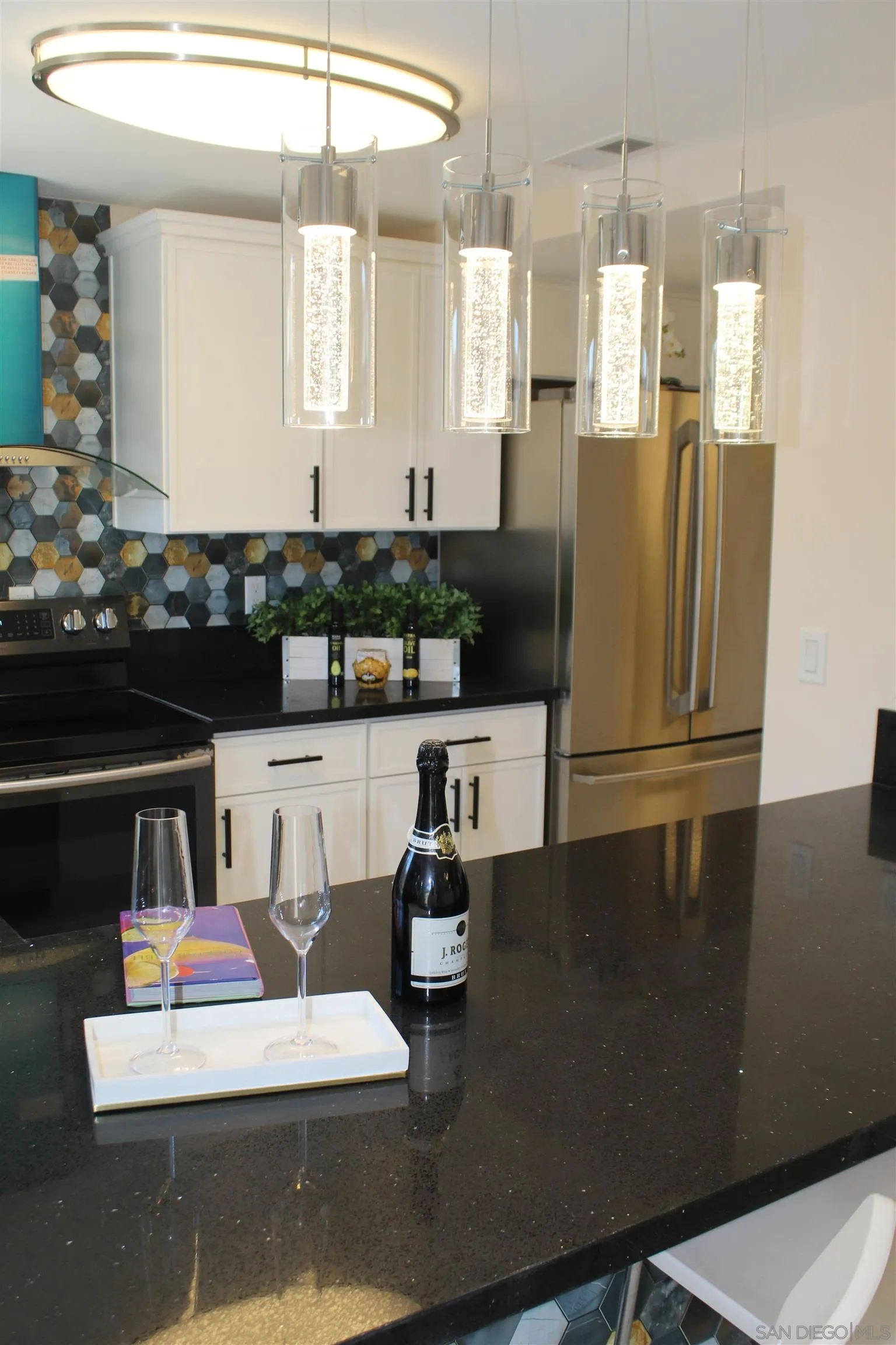 11935 Royal Rd Unit Unit B, El Cajon, CA 92021 - Photo 2 of 26, El Cajon, CA