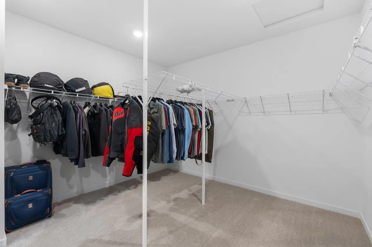 https://cdn.realtyfeed.com/cdn/127/260018068/6706b02eab5cef1e01e428e5f0a731e9.webp