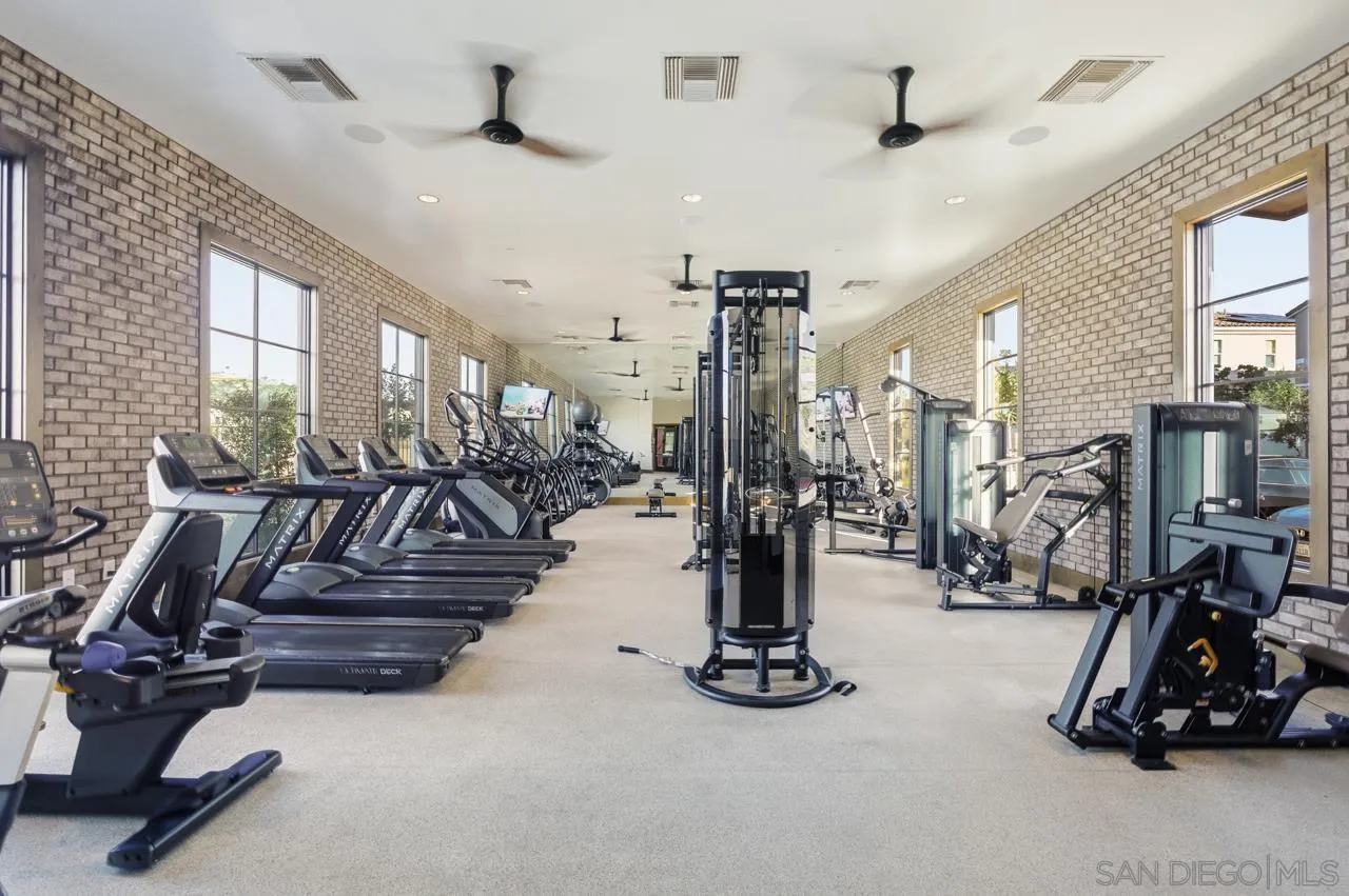 https://cdn.realtyfeed.com/cdn/127/260018068/7573b1f04ce2aa39ea0b277900f0d48e.webp