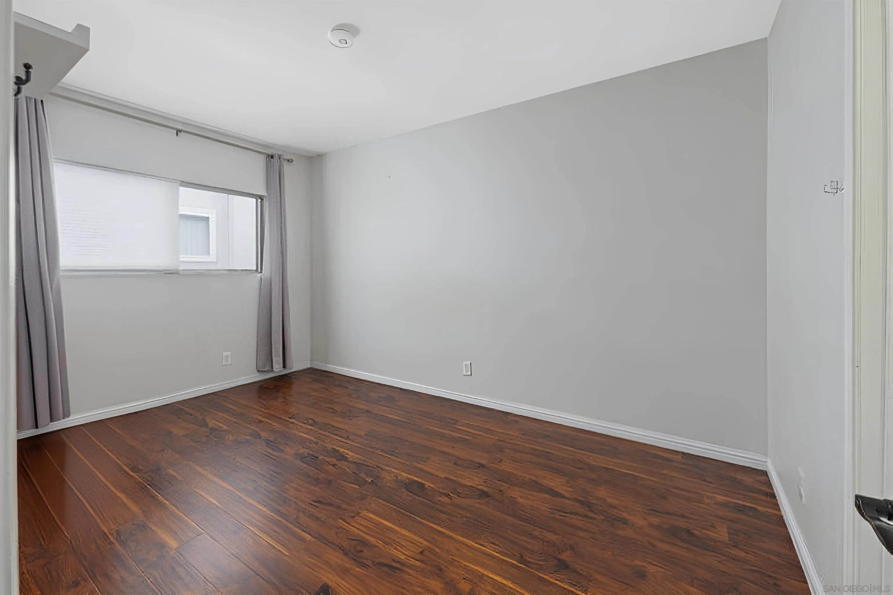 Photo #9: 260018070 Listing: Photo #9