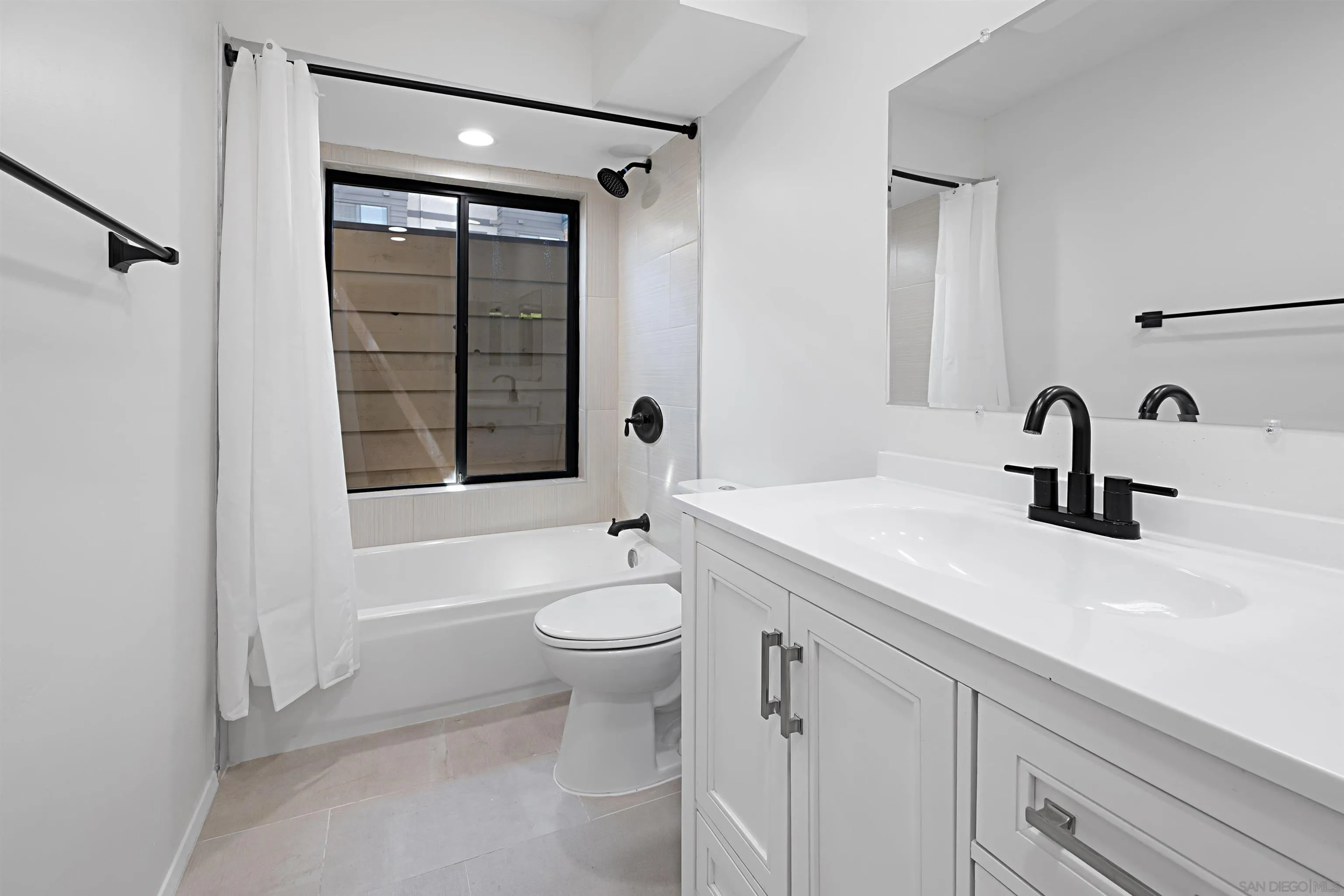 https://cdn.realtyfeed.com/cdn/127/260018076/d7319ee9232b7cae9d6e09eca7f7ac38.webp