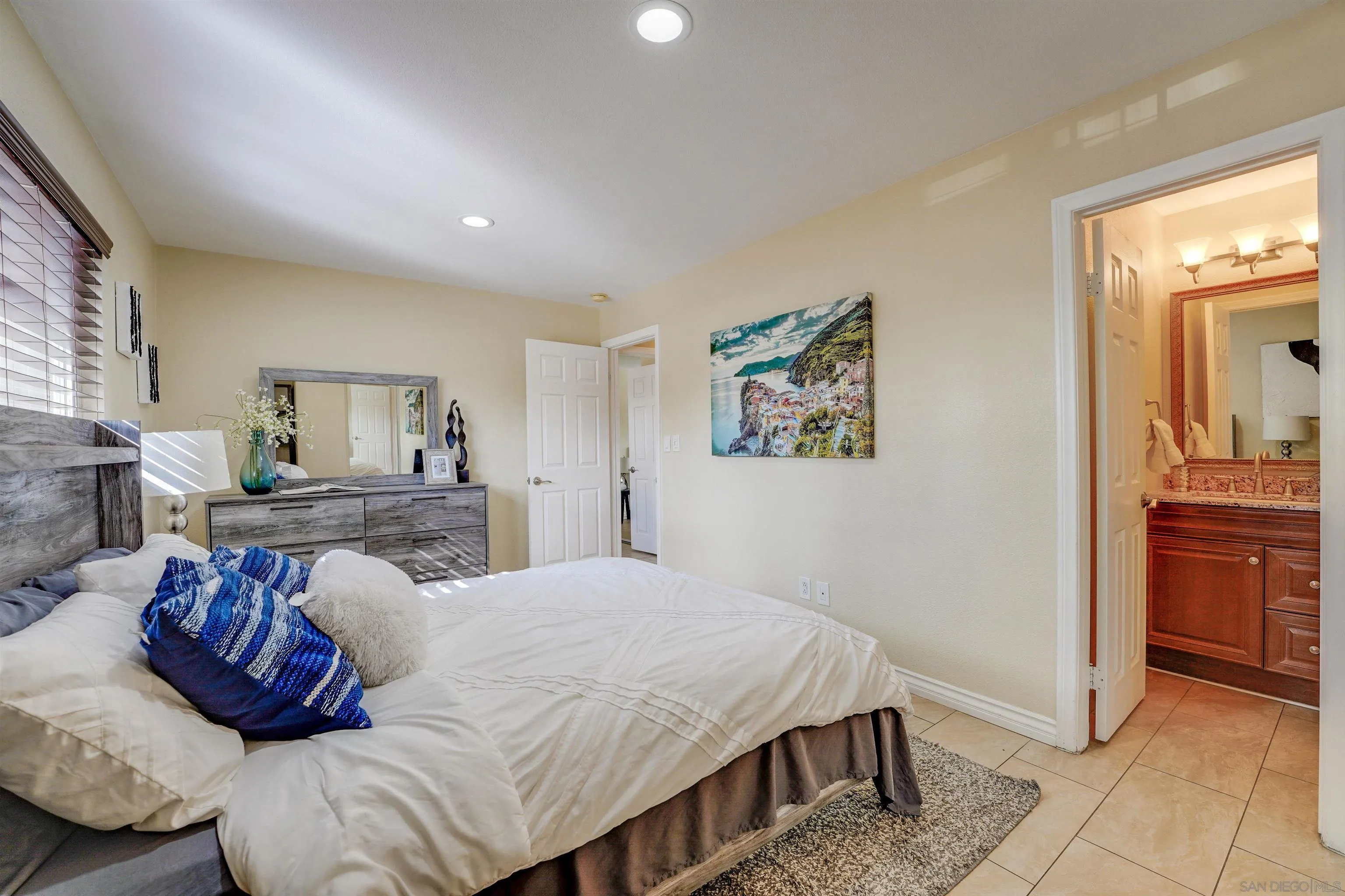 Photo #15: 260018085 Listing: Photo #15