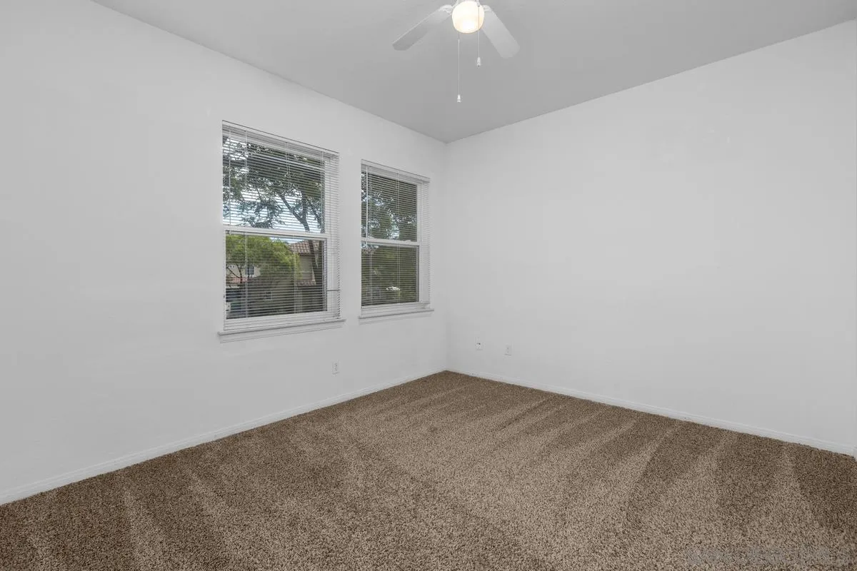 Photo #31: 260018086 Listing: Photo #31