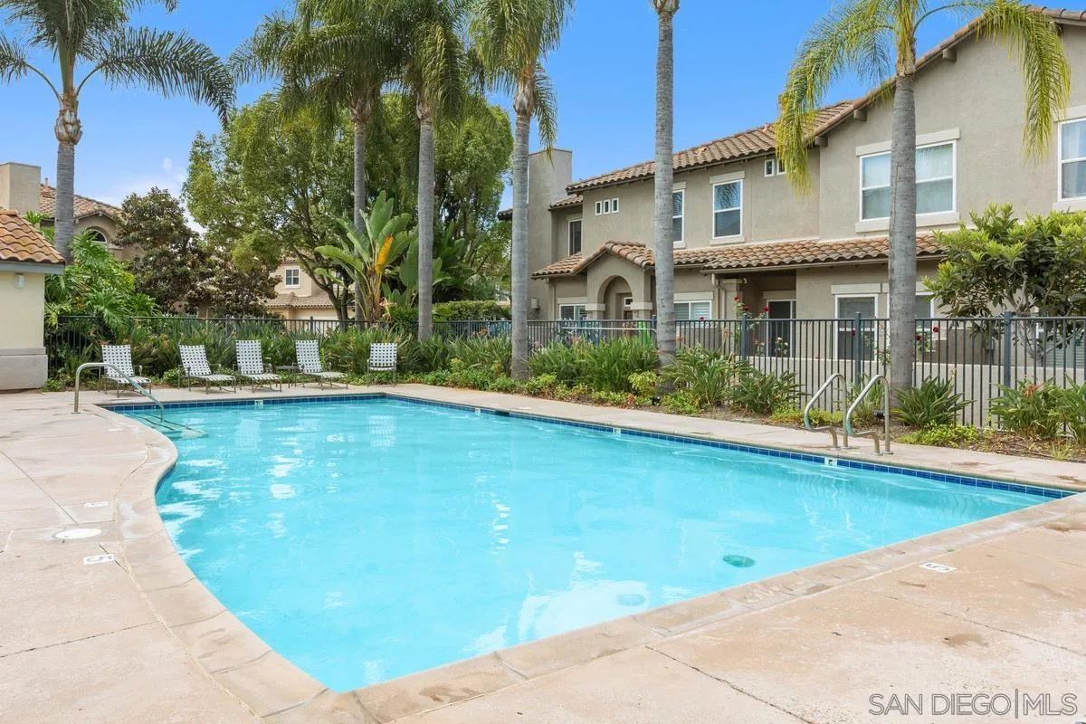Photo #38: 260018086 Listing: Photo #38