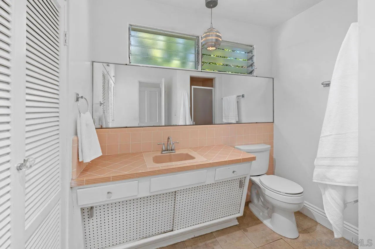 https://cdn.realtyfeed.com/cdn/127/260018087/ef0d77dd4ffc810e3c4a93f51ac05920.webp
